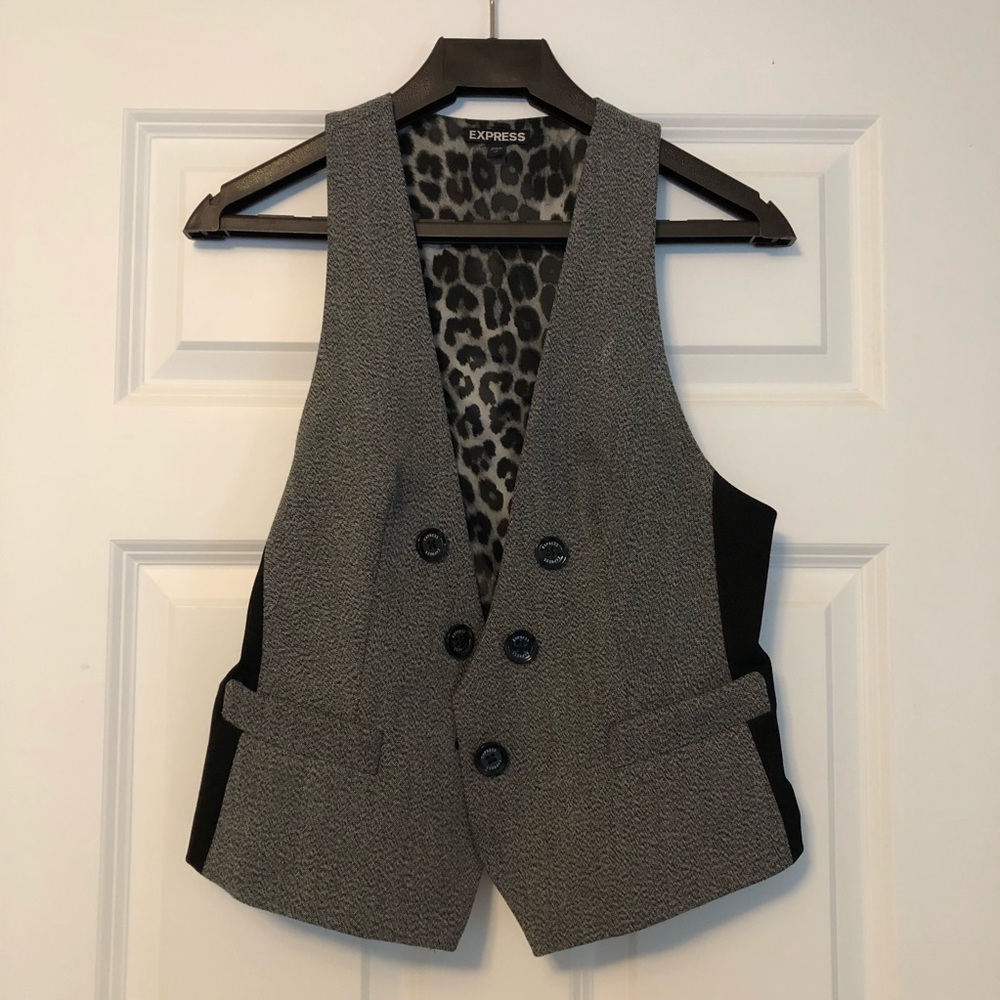 Express Vest